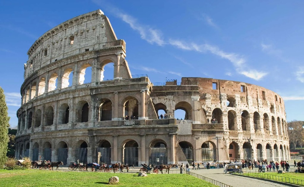 5D / 4N Italy Tour Package