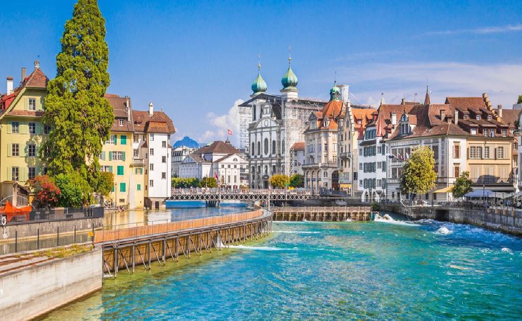 5D / 4N Switzerland Tour Package
